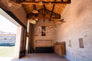 An Exceptional 396 m² Residence, Just Minutes from Surgères