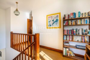 Four-bedroom riverside house with exceptional views near Saint-Émilion