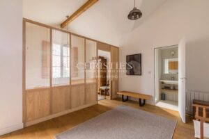 Bordeaux Caudéran Primrose – Historic Chartreuse – Garden – Garages – Independent Outbuildings