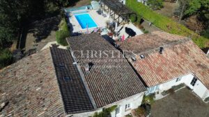 The Woodland Valley Stone Farmhouse with Heated Swimming Pool