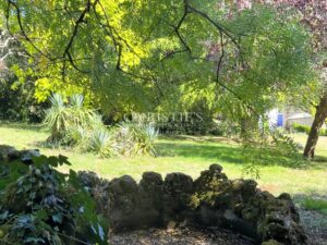 A unique estate in Saintes – 2 independent homes, swimming pool and wooded parkland