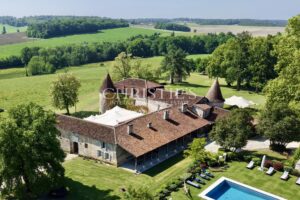 Exceptional 15th-Century Estate in the Heart of Southern Charente