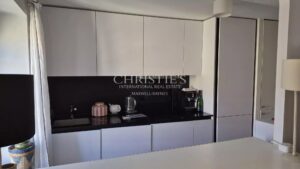 Rare elegance and intimacy, 3-bedroom apartment in the heart of La Rochelle