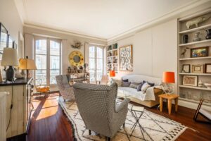 Bordeaux – Jardin Public – Elegant Renovated Apartment – 2 Bedrooms