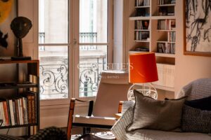 Bordeaux – Jardin Public – Elegant Renovated Apartment – 2 Bedrooms