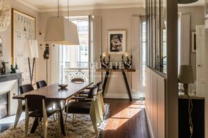 Bordeaux – Jardin Public – Elegant Renovated Apartment – 2 Bedrooms