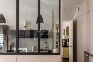 Bordeaux – Jardin Public – Elegant Renovated Apartment – 2 Bedrooms
