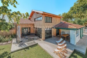 ANDERNOS-LES-BAINS – Mauret District – Charming Architect-Designed Villa