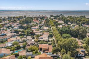 ANDERNOS-LES-BAINS – Mauret District – Charming Architect-Designed Villa